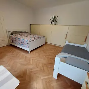  Appartamento Bezigrad Slovenia